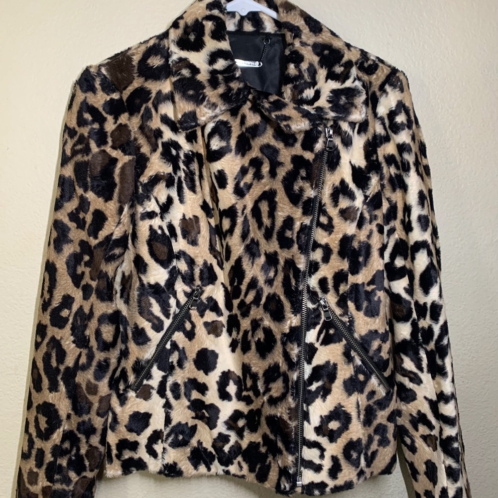 Trina Turk Leopard Print Faux Fur Jacket Size 2 (XS/S)